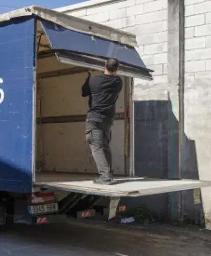 Recogidas domiciliarias y almacén